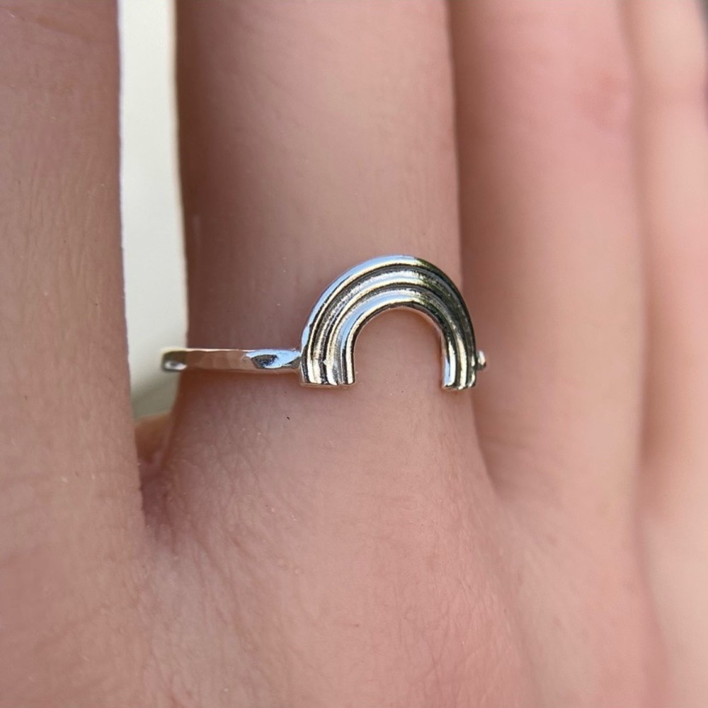 Sterling silver rainbow ring. Handmade arch ring, Dainty sterling silver… - Picture 5 of 8